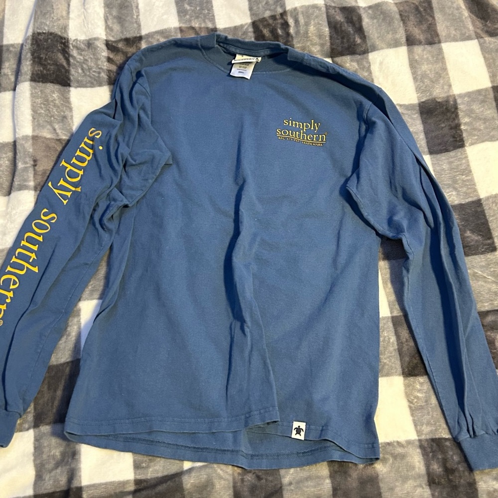 Simply southern long sleeves shirt with dog on back women’s small